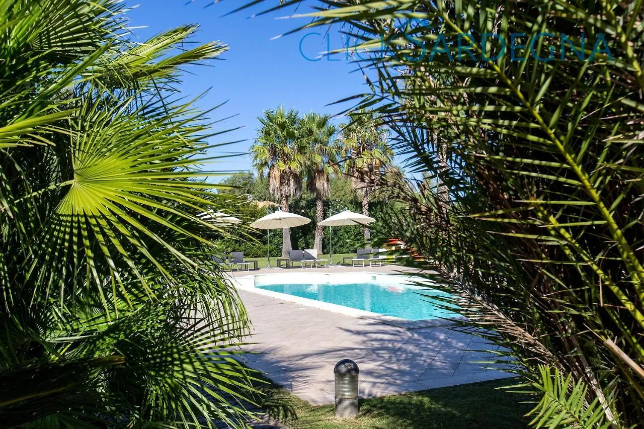 Villa Paradiso With Swimming Pool Large Garden And Tennis Court ألغيرو إيطاليا