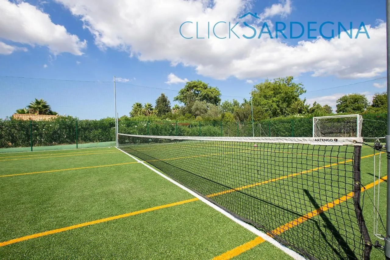Villa Paradiso With Swimming Pool Large Garden And Tennis Court Alghero